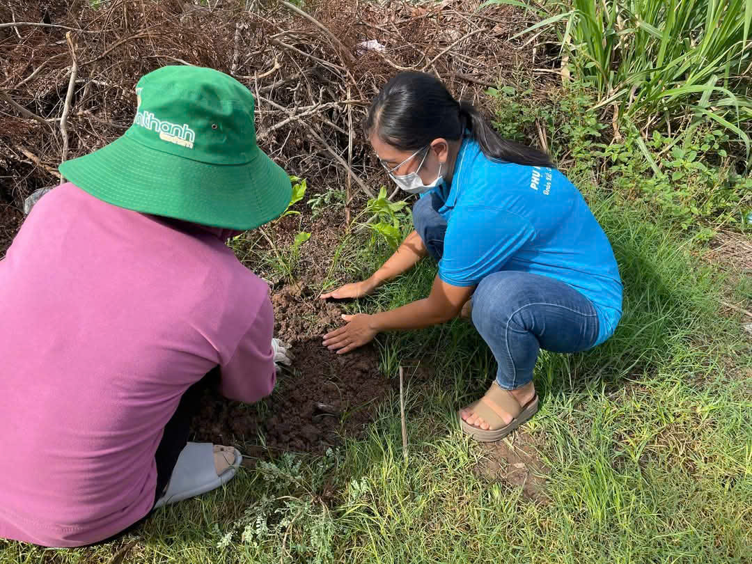 HỘI LHPN XÃ TĂNG HÒA TRỒNG CÂY XANH CHÀO MỪNG ĐẠI HỘI ĐẢNG BỘ CÁC CẤP NHIỆM KỲ 2025 - 2030